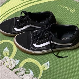 Vans Old Skool Black/White/Gum Sole